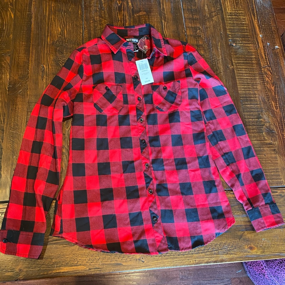 NWT Hot topic plaid skeleton spine top small - Picture 7 of 7